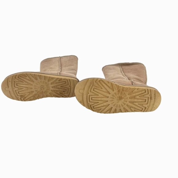 UGG CLASSIC TALL 5815 LIGHT TAN BOOTS - 8 - Picture 3 of 10